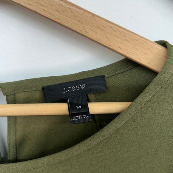 J. Crew Green Ruffle Wide Flare Sleeve Blouse Top Preppy 14 Feminine Business - Picture 5 of 5